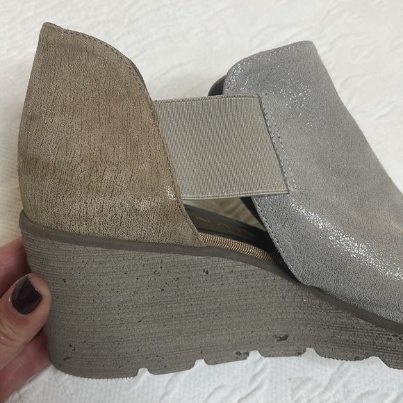 Brunate Gray Tan Leather Peep Toe Wedges Sandals Shoes Size EU 40 US 10 - Picture 8 of 8